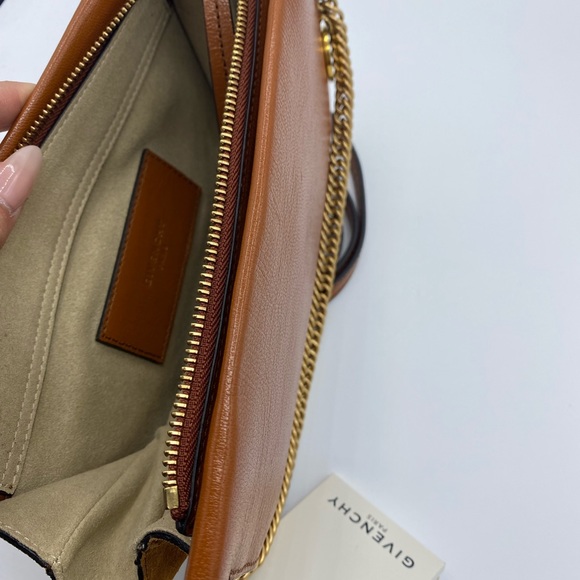 GIVENCHY 3 WAY Cross body in chestnut! - Picture 8 of 15
